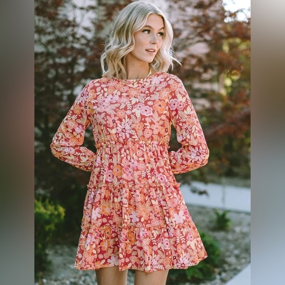 Shop Talulah x Peach Love California Gracie Retro Floral Dress - Picture 1 of 4